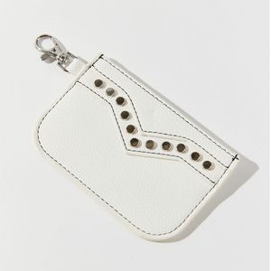 • UO Devon studded cardholder •
